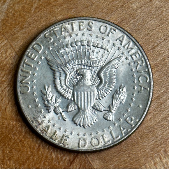 5 Rare Kennedy Half Dollars - 1964 - Picture 13 of 16